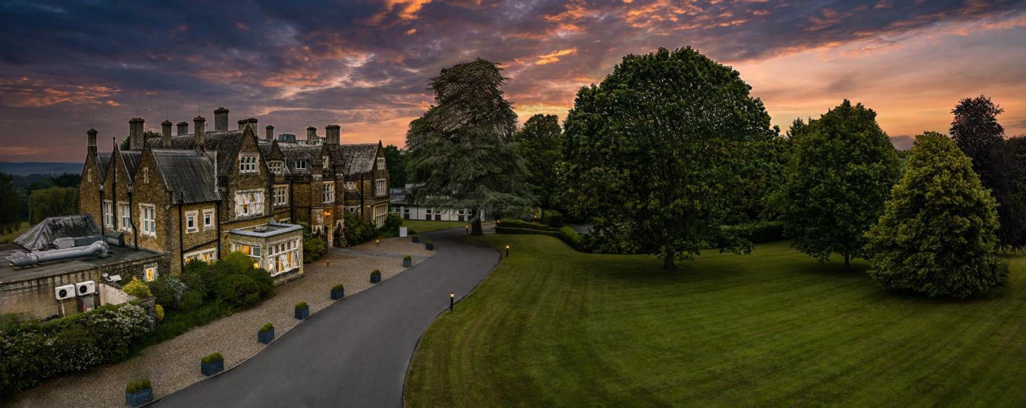 Hotel Hartsfield Manor Dorking Exteriér fotografie