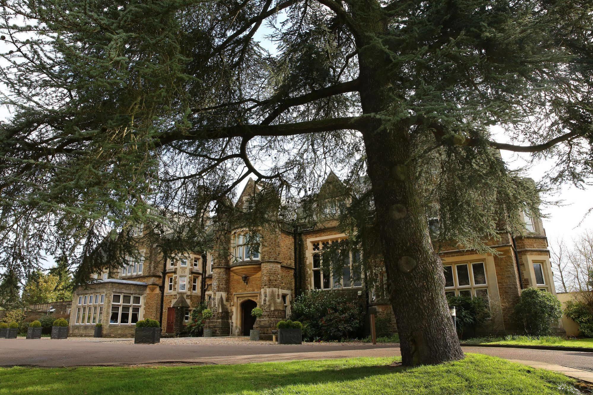 Hotel Hartsfield Manor Dorking Exteriér fotografie